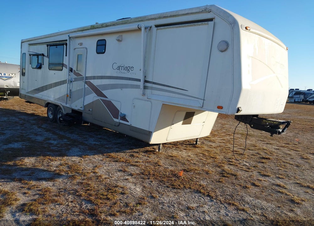 2004 CARRIAGE CARRI-LITE TRAVEL TRAILER VIN: 16F62C5R541B15628
