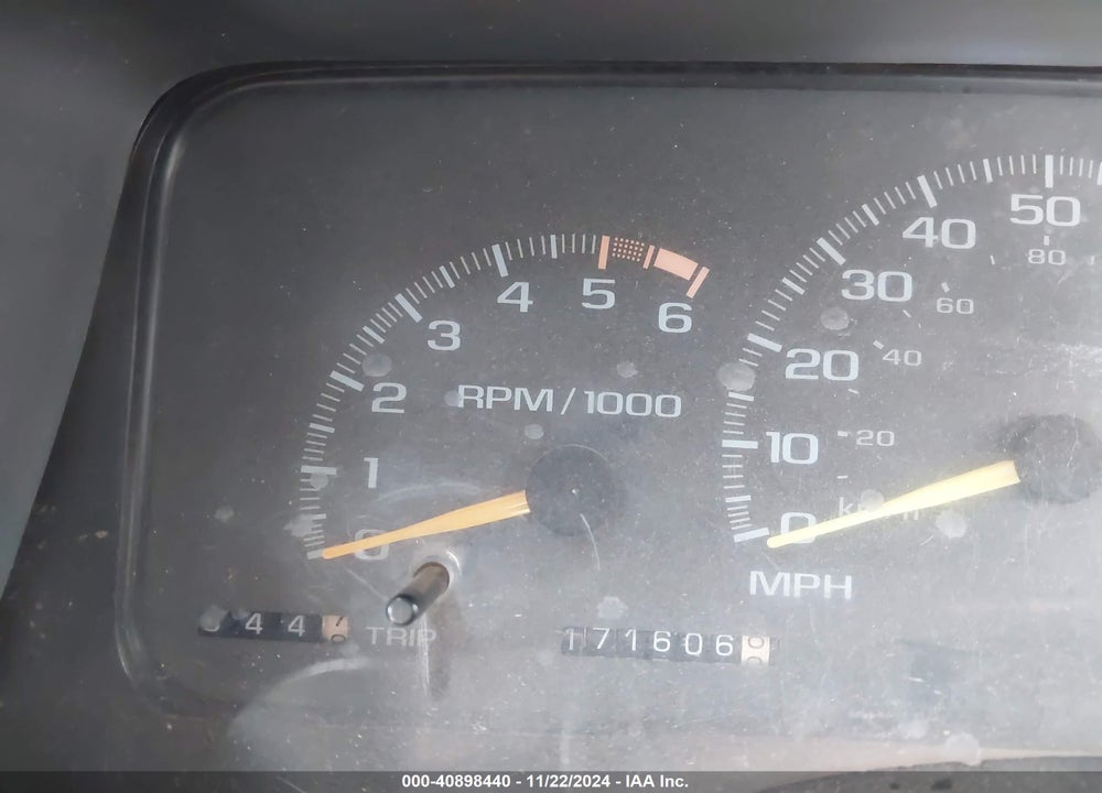 1999 CHEVROLET C2500 VIN: 1GCGC24R3XF008773