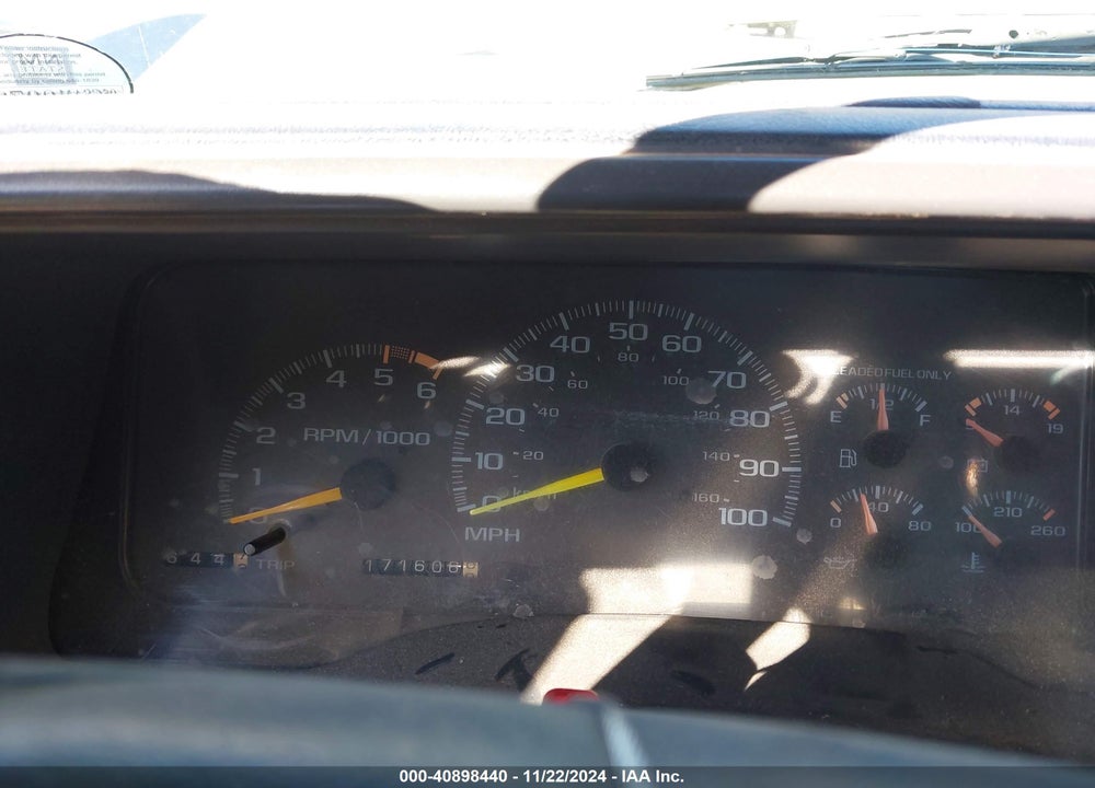 1999 CHEVROLET C2500 VIN: 1GCGC24R3XF008773