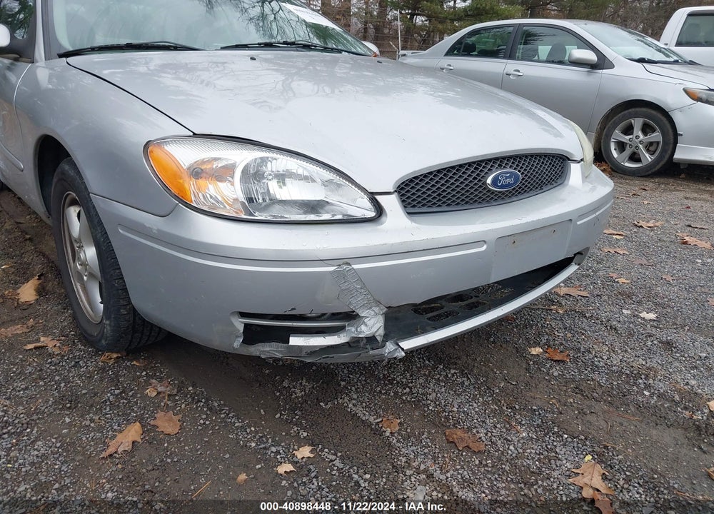 2004 FORD TAURUS SES VIN: 1FAFP55U94G118307