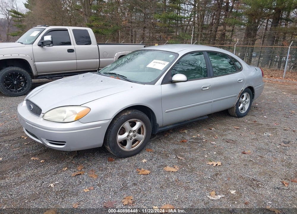 2004 FORD TAURUS SES VIN: 1FAFP55U94G118307