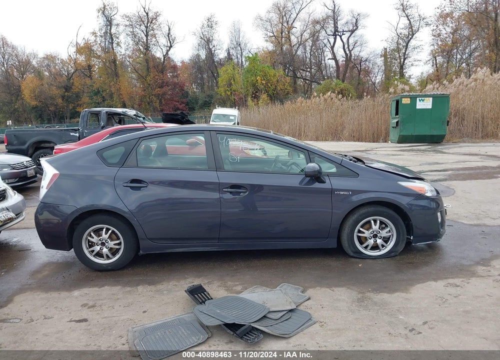 2011 TOYOTA PRIUS THREE VIN: JTDKN3DU7B0270323