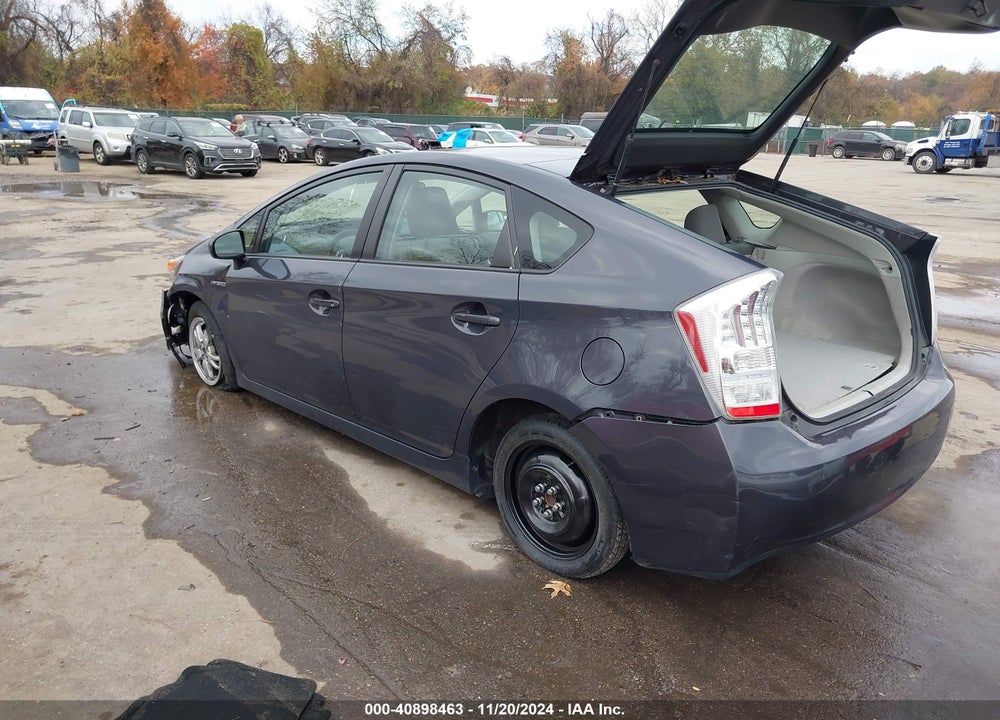 2011 TOYOTA PRIUS THREE VIN: JTDKN3DU7B0270323