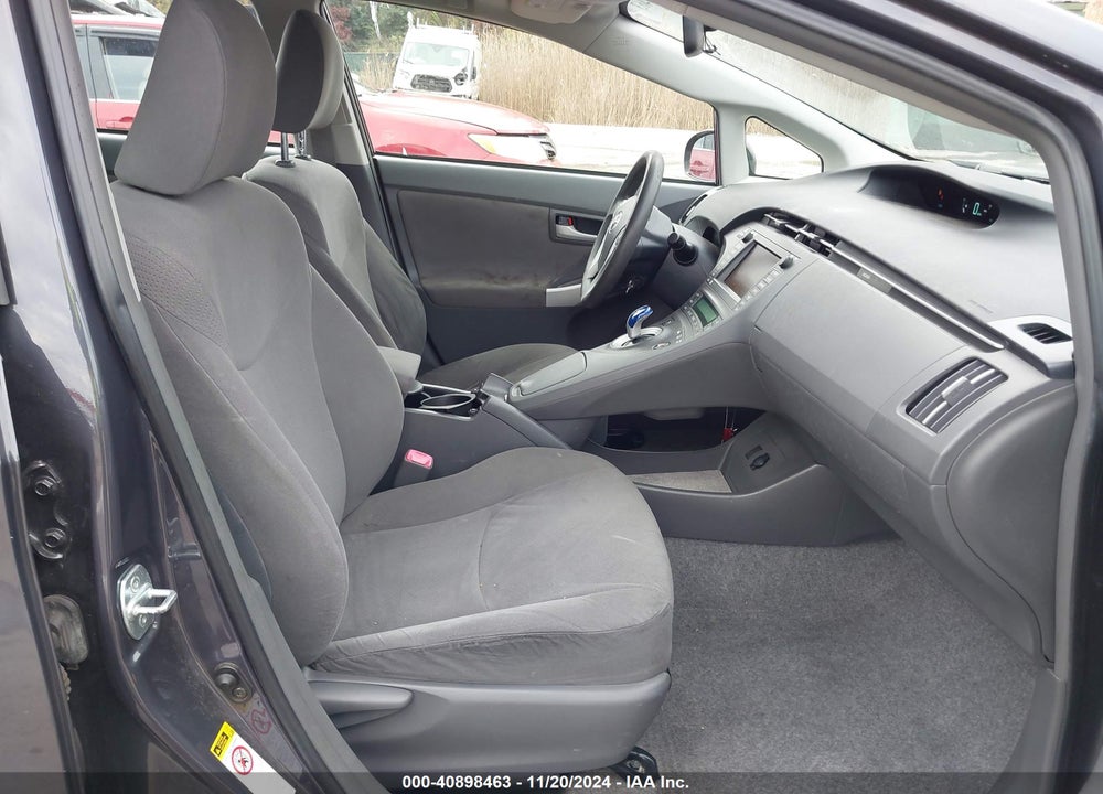 2011 TOYOTA PRIUS THREE VIN: JTDKN3DU7B0270323
