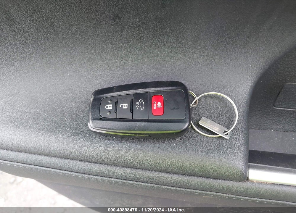2023 TOYOTA HIGHLANDER XLE VIN: 5TDKDRAH1PS511083