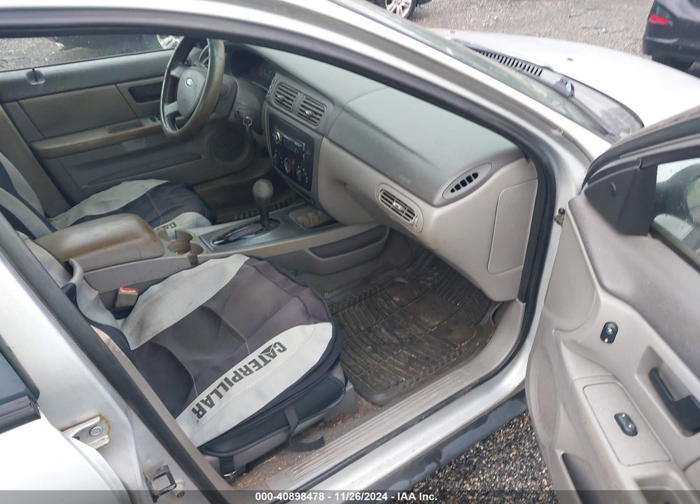 2007 FORD TAURUS SE VIN: 1FAFP53U27A197491