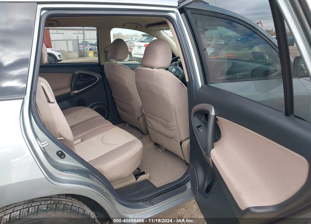 2007 TOYOTA RAV4 VIN: JTMBD33V575077966