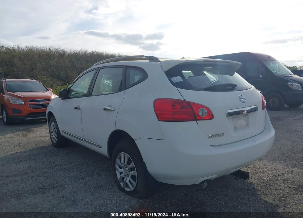 2013 NISSAN ROGUE S VIN: JN8AS5MT1DW548189