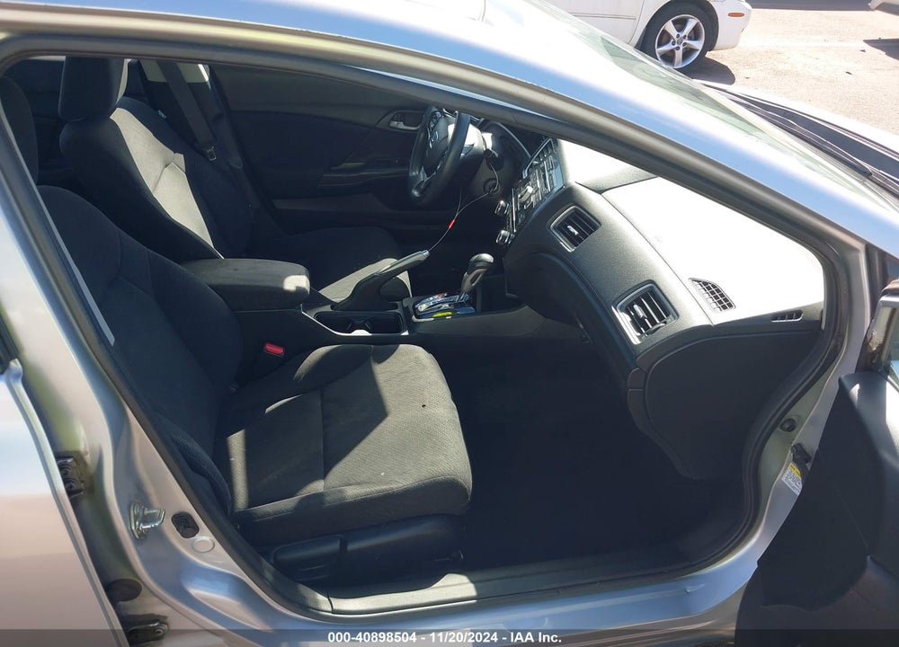 2013 HONDA CIVIC LX VIN: 2HGFB2F51DH584933