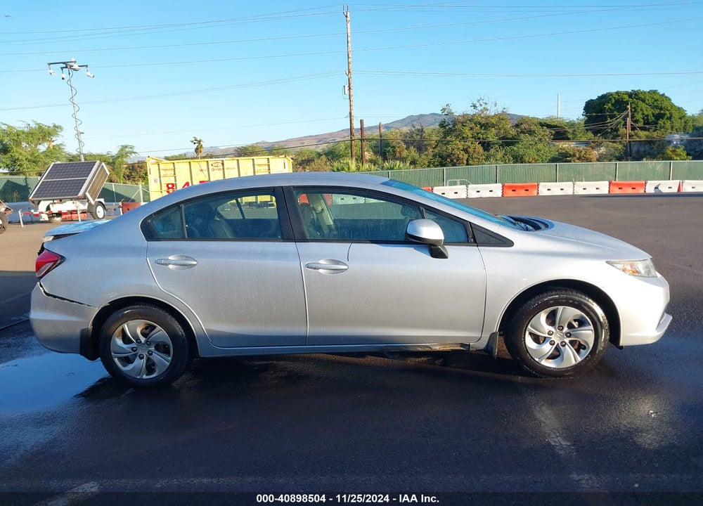 2013 HONDA CIVIC LX VIN: 2HGFB2F51DH584933
