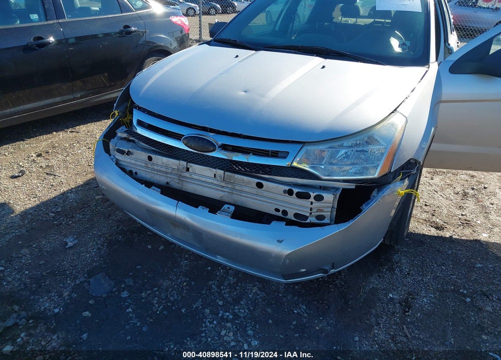 2010 FORD FOCUS SE VIN: 1FAHP3FN8AW251405