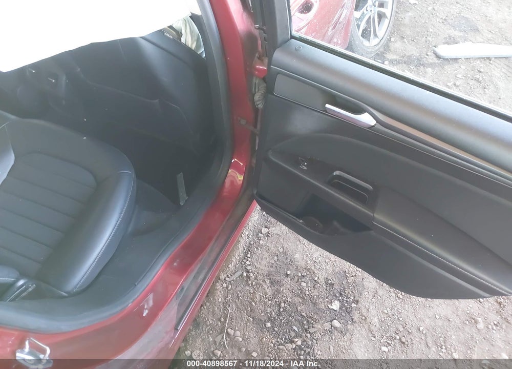 2018 FORD FUSION SE VIN: 3FA6P0H78JR110759