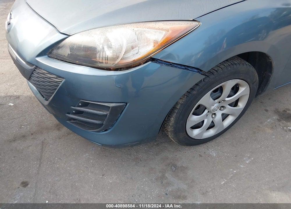 2010 MAZDA 3 I SPORT VIN: JM1BL1SF9A1140938
