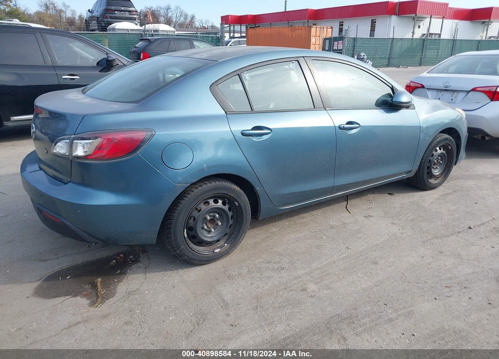 2010 MAZDA 3 I SPORT VIN: JM1BL1SF9A1140938