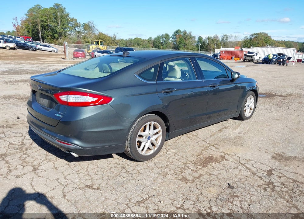 2015 FORD FUSION SE VIN: 3FA6P0HDXFR231323