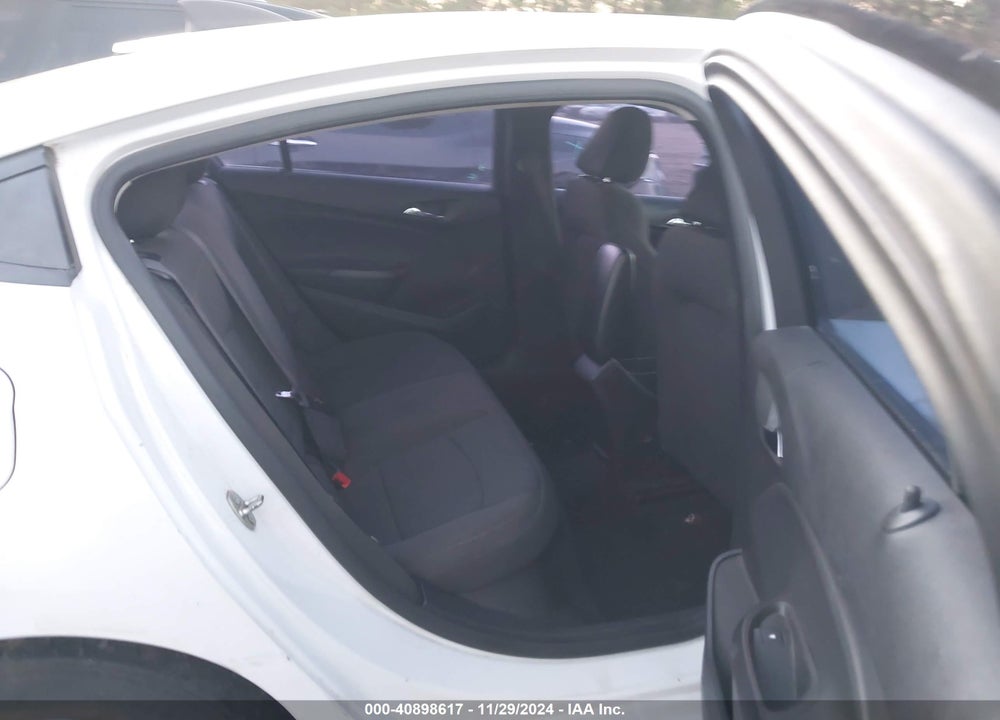 2016 CHEVROLET CRUZE LS AUTO VIN: 1G1BC5SM9G7260081