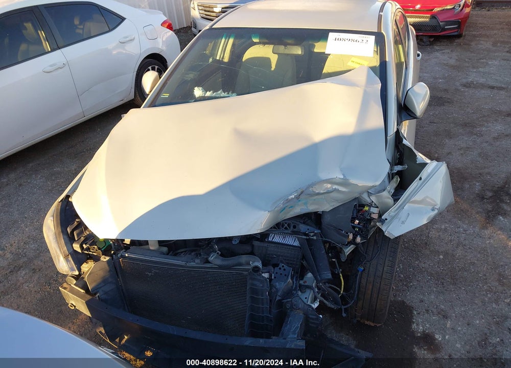 2017 HYUNDAI ELANTRA VIN: KMHD84LF8HU378312