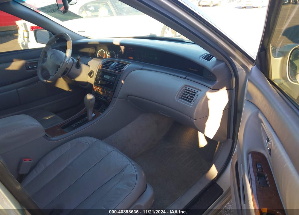 2000 TOYOTA AVALON XLS VIN: 4T1BF28B6YU057294