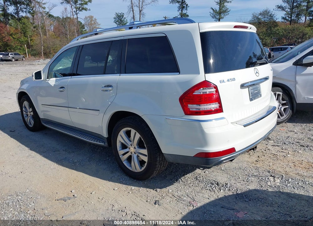 2011 MERCEDES-BENZ GL 450 4MATIC VIN: 4JGBF7BE8BA736654