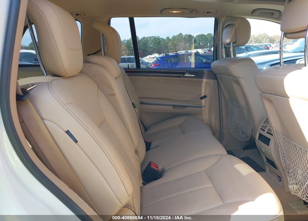 2011 MERCEDES-BENZ GL 450 4MATIC VIN: 4JGBF7BE8BA736654