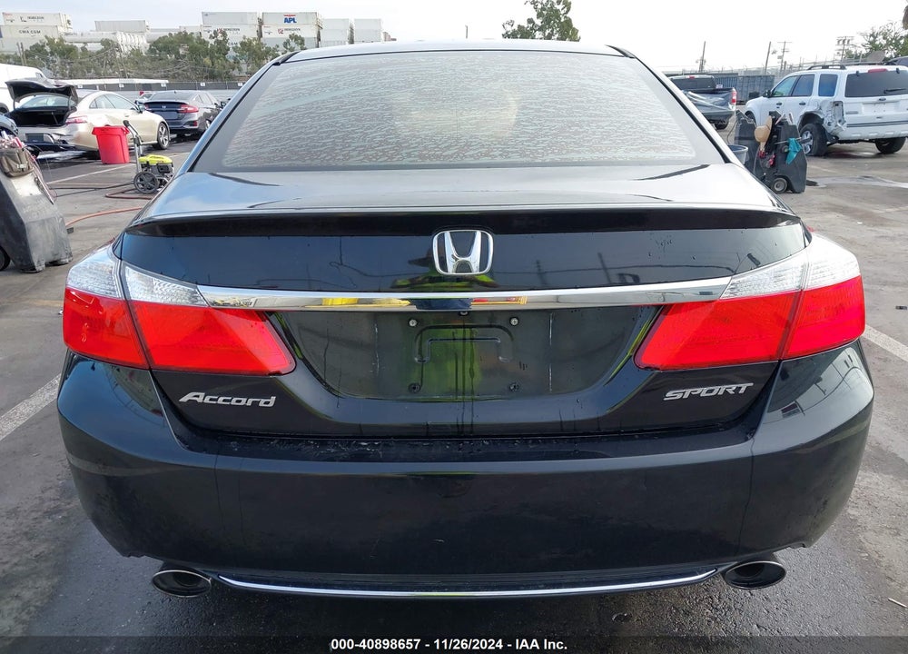 2015 HONDA ACCORD SPORT VIN: 1HGCR2F52FA152769