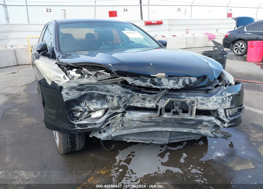 2015 HONDA ACCORD SPORT VIN: 1HGCR2F52FA152769