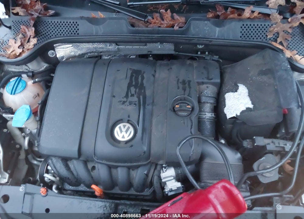 2012 VOLKSWAGEN BEETLE 2.5L VIN: 3VWJP7AT9CM631958