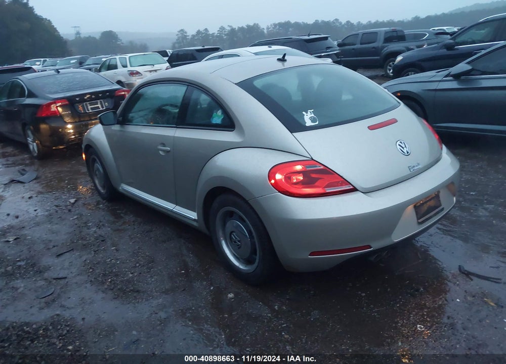 2012 VOLKSWAGEN BEETLE 2.5L VIN: 3VWJP7AT9CM631958
