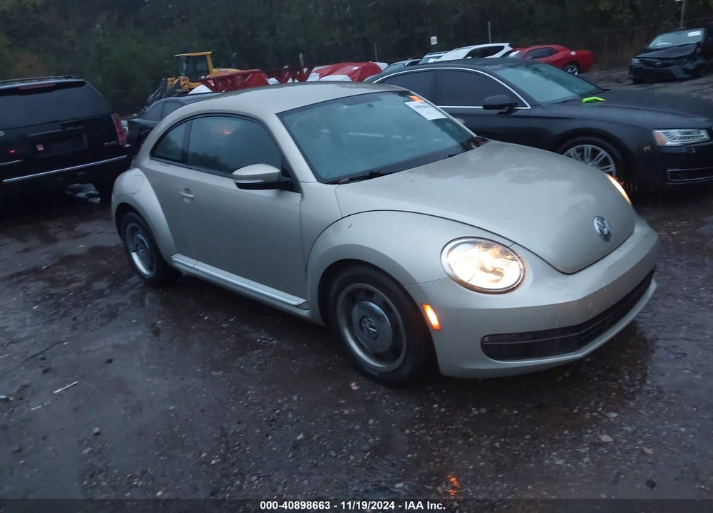 2012 VOLKSWAGEN BEETLE 2.5L VIN: 3VWJP7AT9CM631958