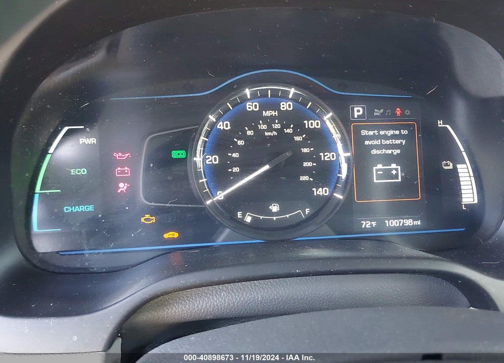 2017 HYUNDAI IONIQ HYBRID VIN: KMHC65LC1HU039615