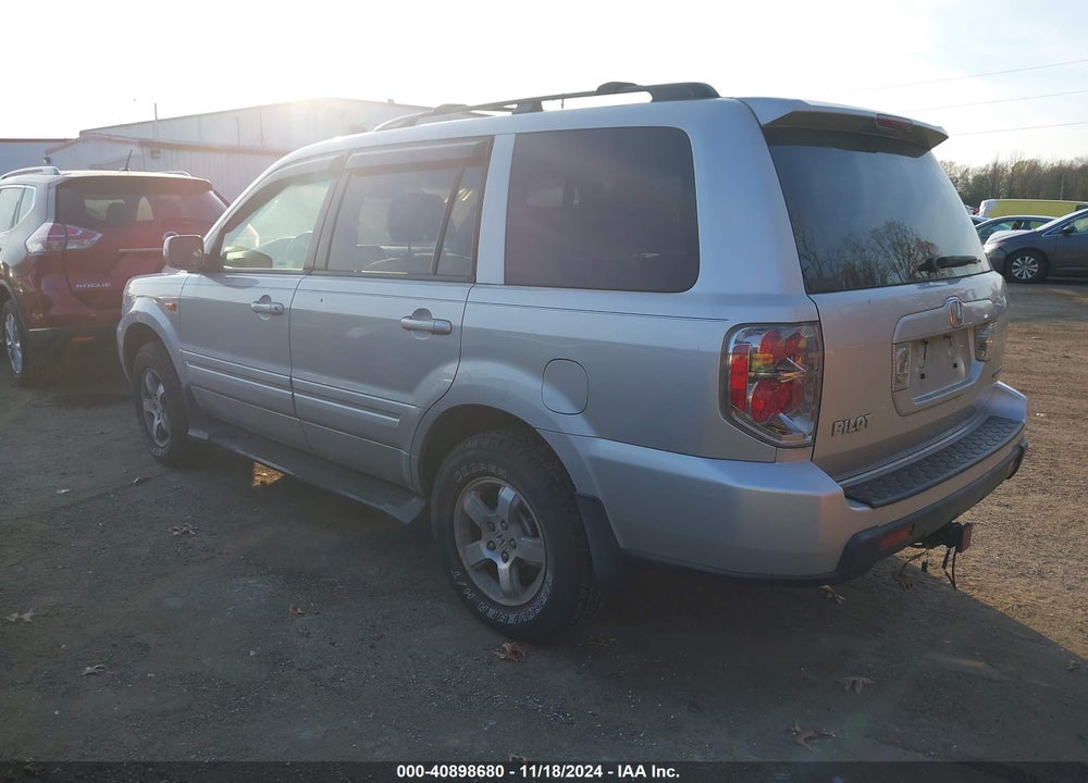 2006 HONDA PILOT EX VIN: 5FNYF18466B010721