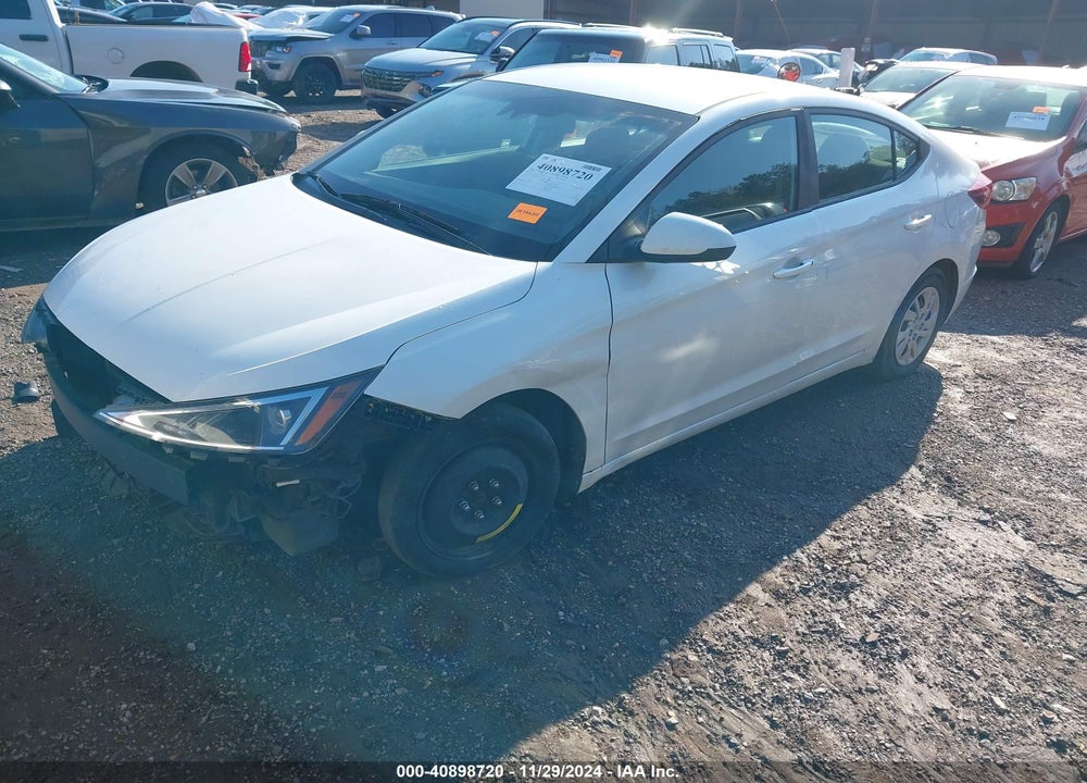 2020 HYUNDAI ELANTRA SE VIN: 5NPD74LF4LH527616
