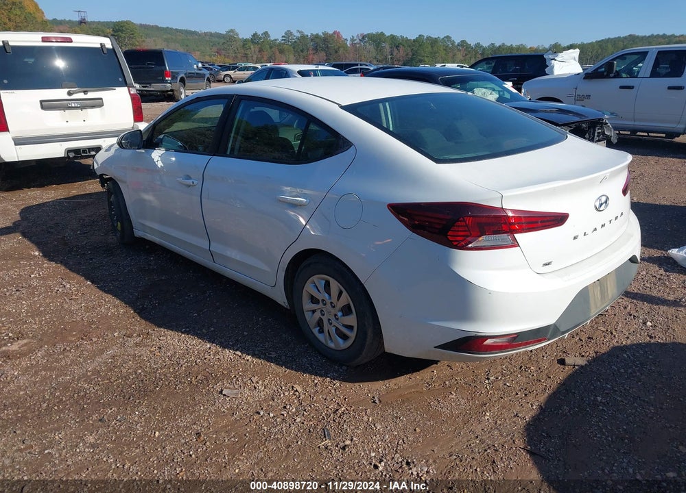 2020 HYUNDAI ELANTRA SE VIN: 5NPD74LF4LH527616