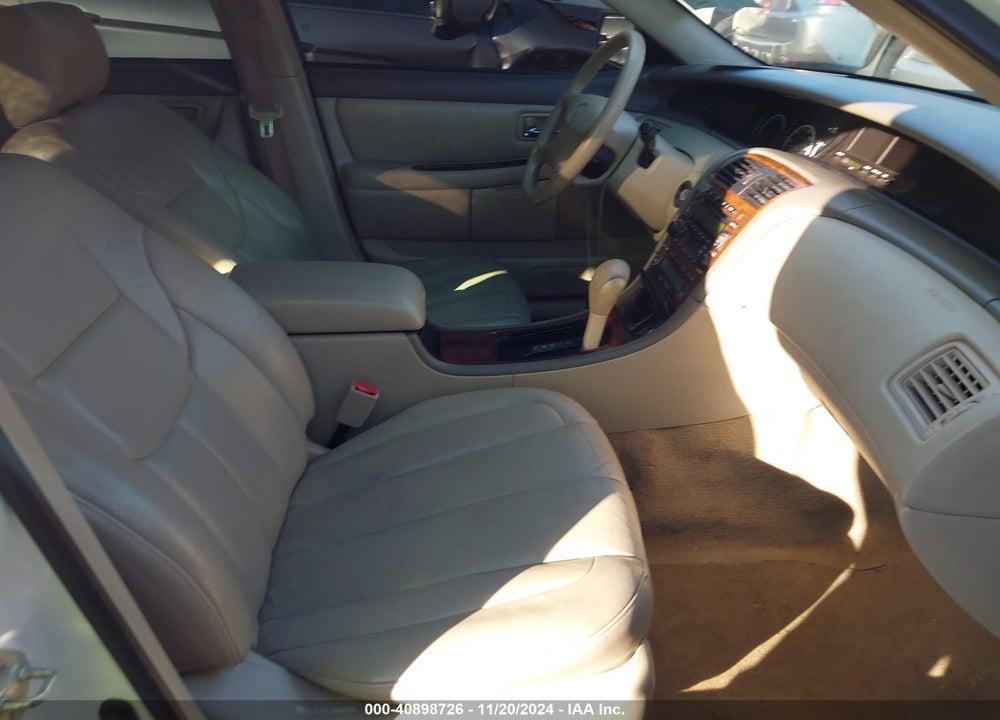 2000 TOYOTA AVALON XLS VIN: 4T1BF28B4YU054569
