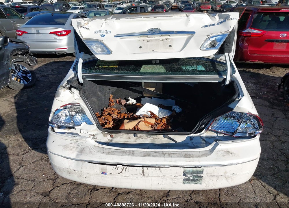 2000 TOYOTA AVALON XLS VIN: 4T1BF28B4YU054569