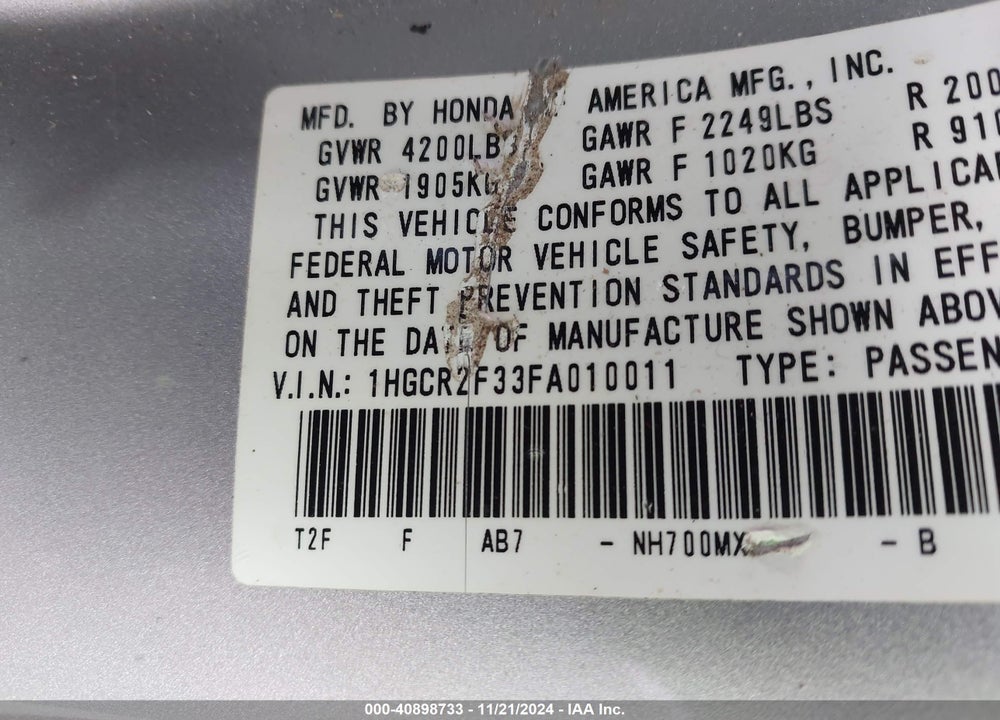 2015 HONDA ACCORD LX VIN: 1HGCR2F33FA010011
