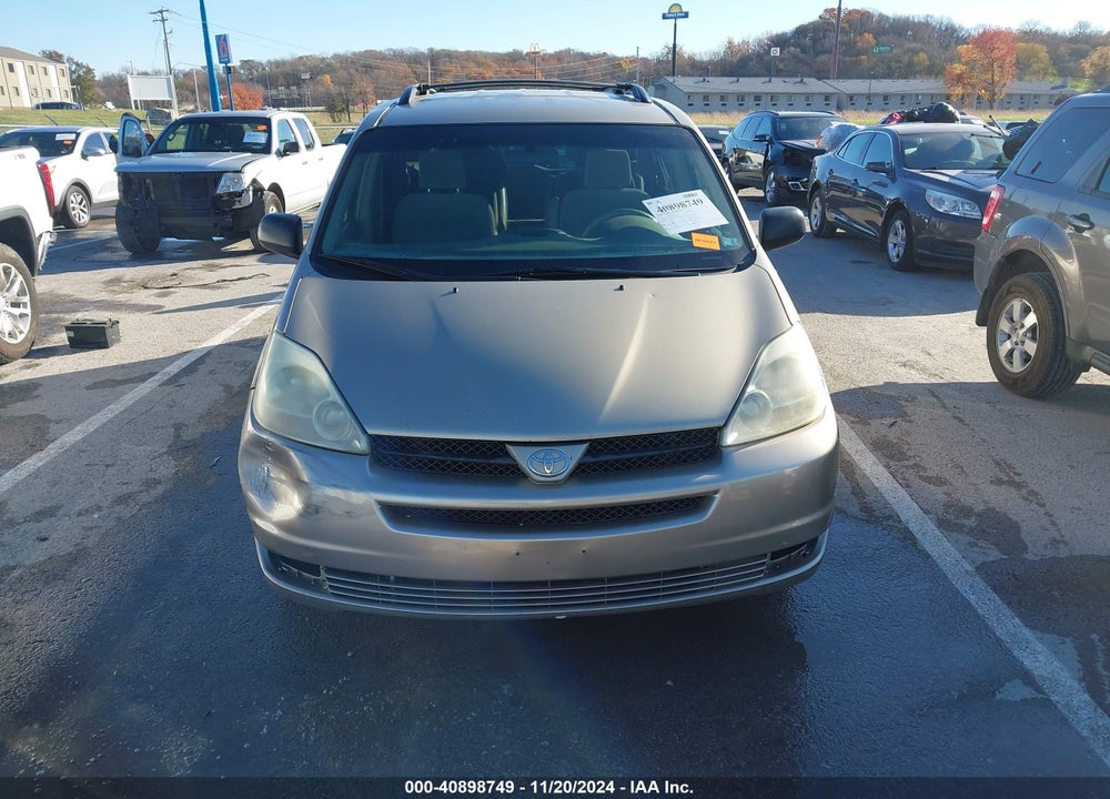 2004 TOYOTA SIENNA LE VIN: 5TDZA23C74S166024