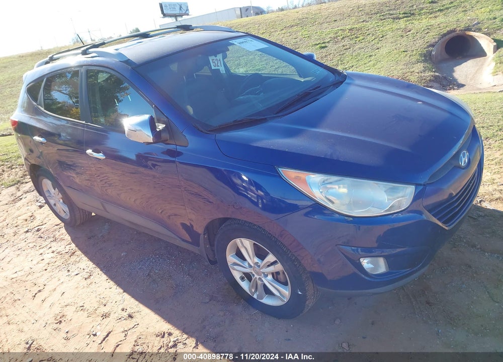 2013 HYUNDAI TUCSON GLS VIN: KM8JUCAC7DU590579