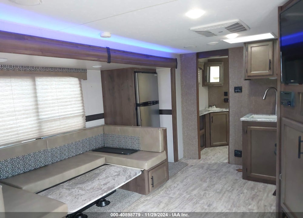 2018 FABRIQUE CONNECT VIN: 4EZTL2620J8081687