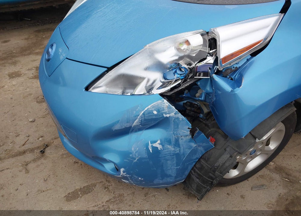 2012 NISSAN LEAF SL VIN: JN1AZ0CP5CT019507