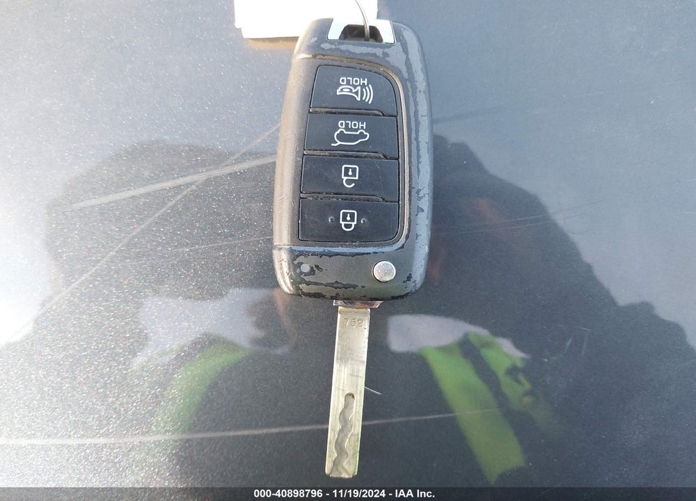 2021 HYUNDAI KONA SE VIN: KM8K1CAA3MU680274