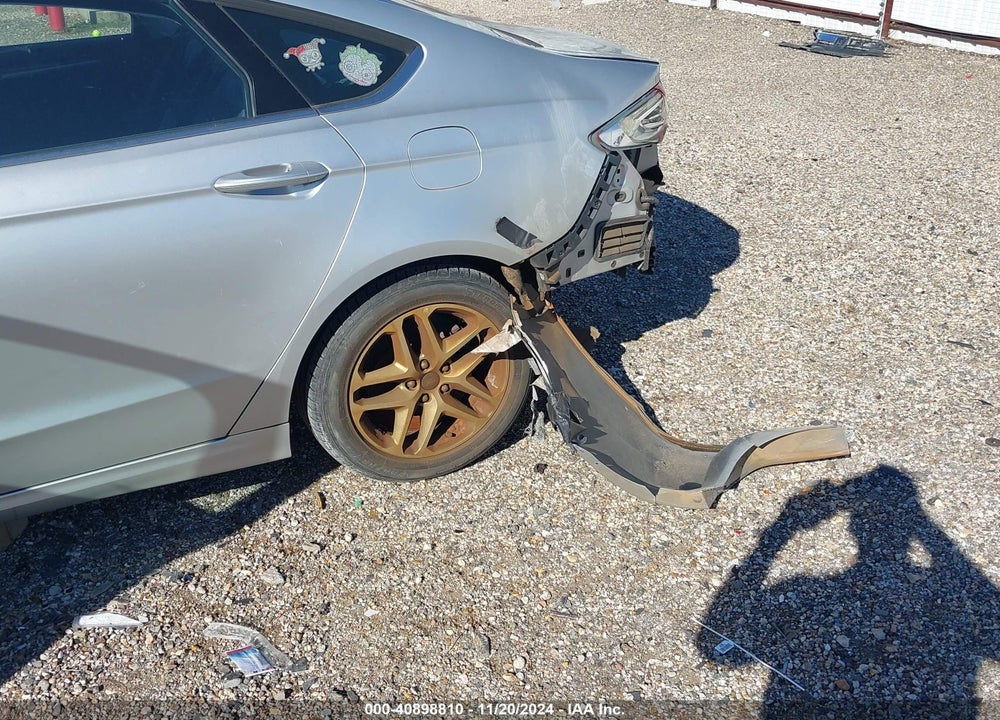 2014 FORD FUSION SE VIN: 1FA6P0H72E5373581