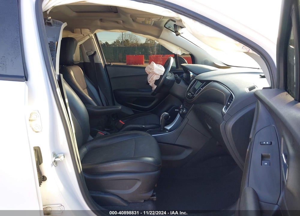2018 CHEVROLET TRAX LT VIN: 3GNCJPSB9JL264394