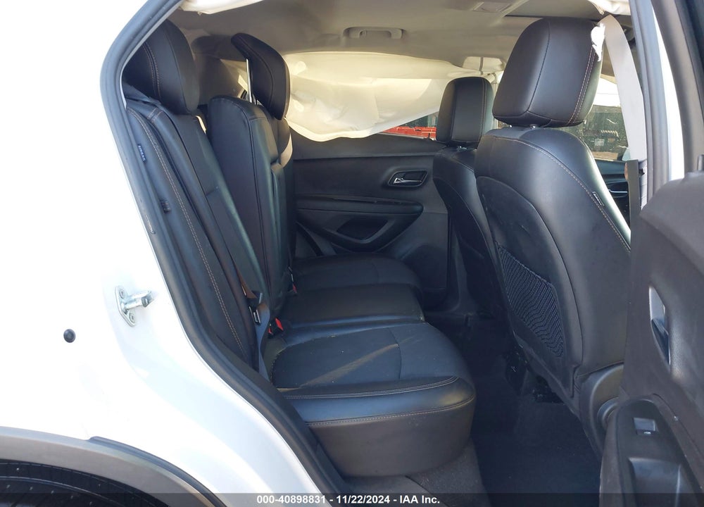 2018 CHEVROLET TRAX LT VIN: 3GNCJPSB9JL264394