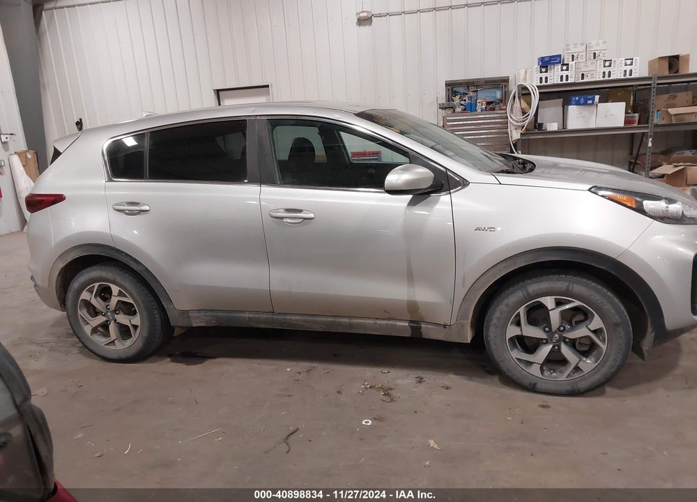 2020 KIA SPORTAGE LX VIN: KNDPMCAC7L7687180