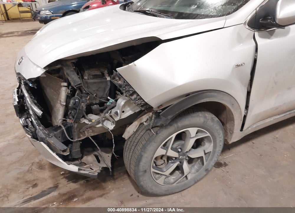 2020 KIA SPORTAGE LX VIN: KNDPMCAC7L7687180