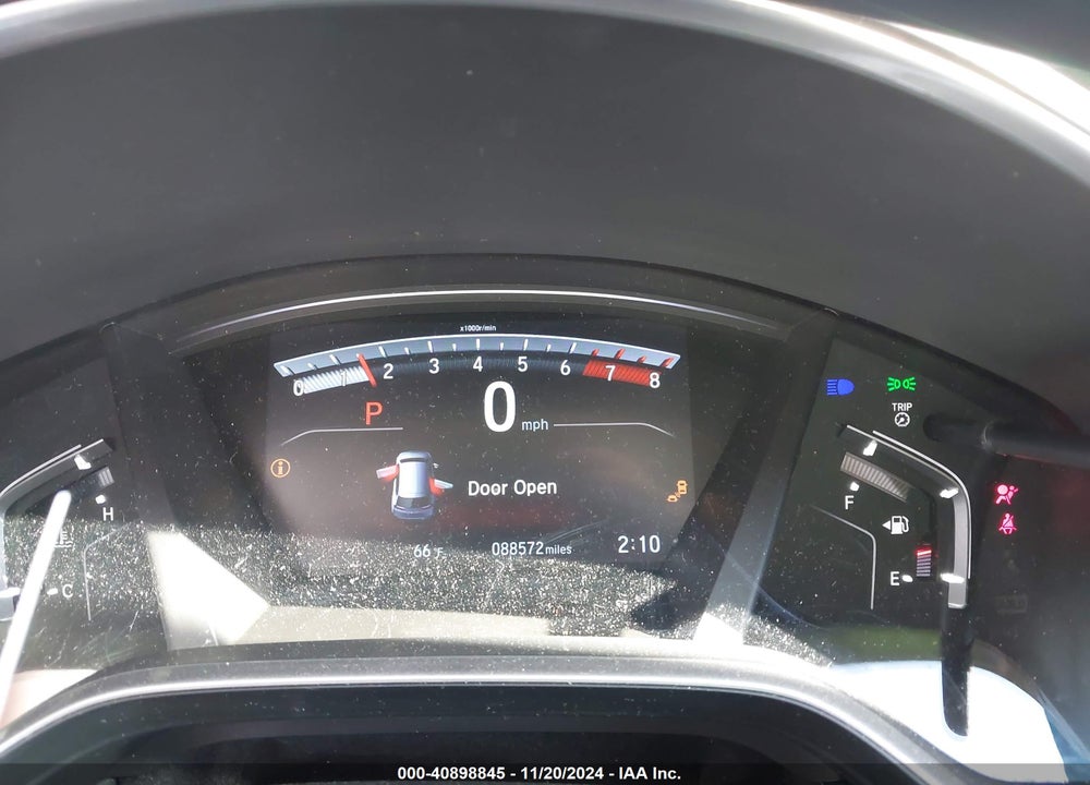 2018 HONDA CR-V TOURING VIN: 2HKRW2H96JH655739