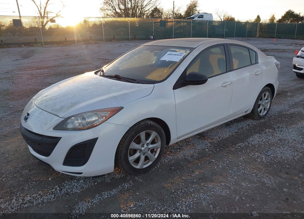 2011 MAZDA 3 I TOURING VIN: JM1BL1VF5B1449402
