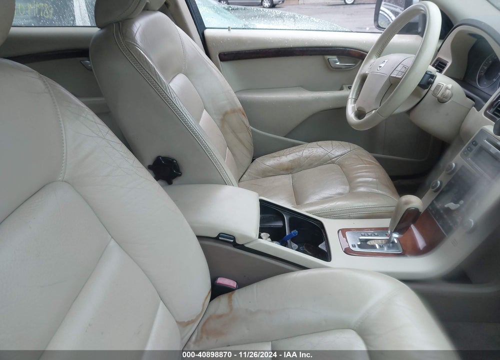 2008 VOLVO XC70 3.2 VIN: YV4BZ982981016533