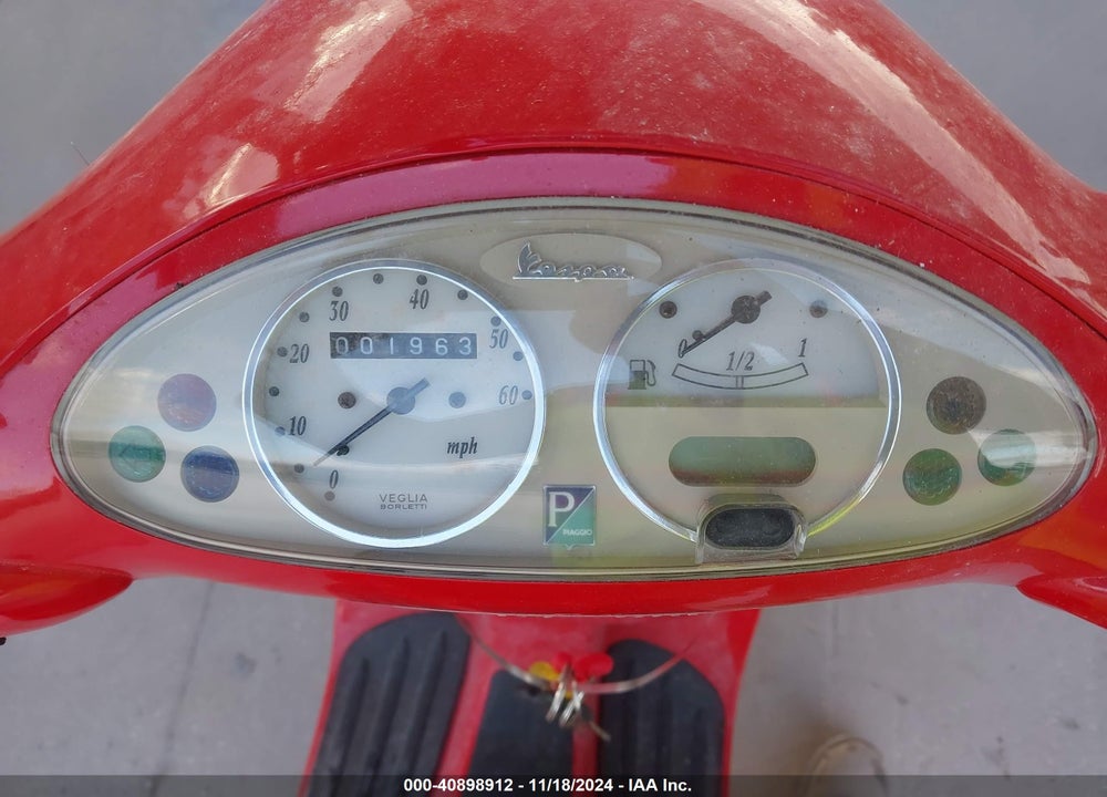 2003 VESPA C161C VIN: ZAPC16C1635005954